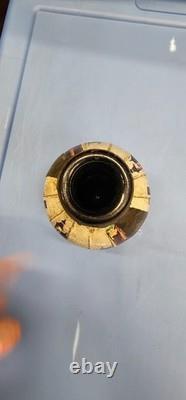 Bouteille de vin vintage unique en son genre avec étui extérieur en cuir