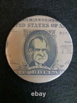 Bouton du Président Nixon Ultra Rare et Unique