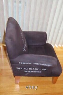 CHAUDE Pièce unique signée JAMES EARL JONES Chaise ETHAN ALLEN PSA AJ05778 STAR WARS