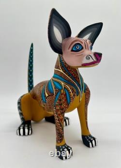 CHIEN - Magnifique alebrije en bois sculpté à la main, unique en son genre, provenant d'Oaxaca, Mexique