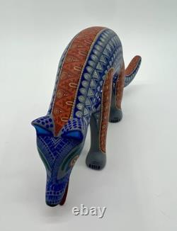 COYOTE- Un alebrije unique en bois sculpté à la main d’Oaxaca, Mexique