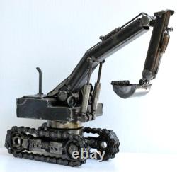 Cadeau de retraite unique en son genre, sculpture en métal de récupération d'excavateur, cadeau wow pour papa