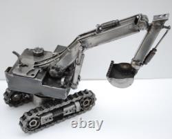 Cadeau de retraite unique en son genre, sculpture en métal de récupération d'excavateur, cadeau wow pour papa