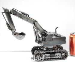 Cadeau de retraite unique en son genre, sculpture en métal de récupération d'excavateur, cadeau wow pour papa