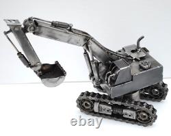 Cadeau de retraite unique en son genre, sculpture en métal de récupération d'excavateur, cadeau wow pour papa