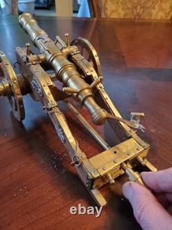 Canon miniature fait main, pièce unique, réalisé par un maître artisan italien Canon miniature fait main, pièce unique, réalisé par un maître artisan italien
