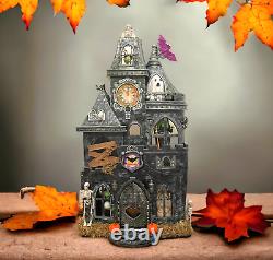 Château hanté d'Halloween Maison de poupée unique peinte à la main Décoration effrayante