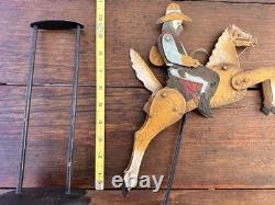Cheval à bascule en art populaire vintage unique en son genre, incroyable, jetez un œil