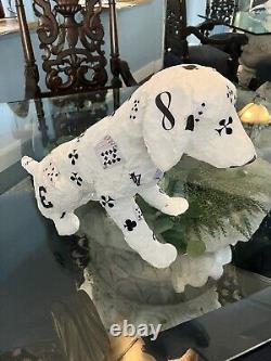 Chien Dalmatien en papier mâché signé, taille réelle, unique en son genre. 15
