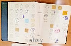 Collection de tampons de date circulaires Carnet de collectionneur d'indicatifs postaux uniques.
