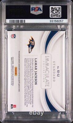 Collection immaculée Nike Swoosh 1/1 Lamar Jackson PSA 9 MVP RAVENS de 2023
