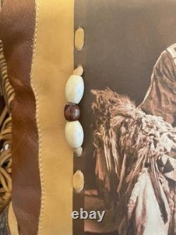 Coussin en cuir, image amérindienne, fait main, pièce unique, 16 x 16