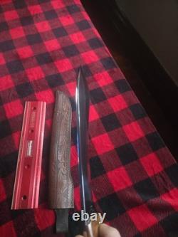 Couteau Kurki Scott Porter Unique en son genre