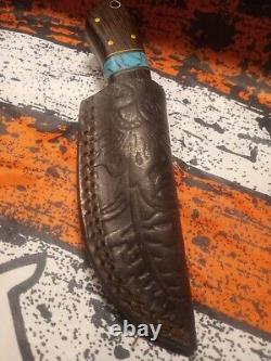 Couteau damassé sur mesure avec lame de 3 pouces, unique en son genre.