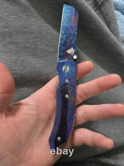 Couteau de collection unique avec manche en Timascus et lame en damas peau de dragon