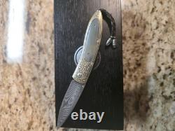 Couteau de poche William Henry unique trimestriel. Topaze naturelle Koftgari 24k.