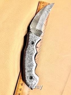 Couteau de poche en damas unique, roulé à la main et artistique