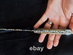 Couteau personnalisé rare et unique de Loren Feldman avec manche en os de dinosaure serti de pierres précieuses