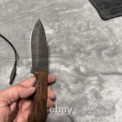 Couteau unique et j'en ai ajouté un autre