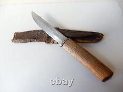 Couteau unique fait main Hmong (Vietnam) avec manche en bois et étui en cuir