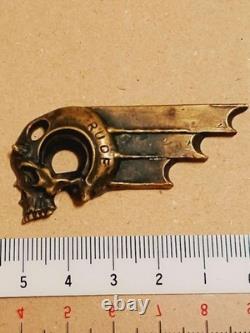 Crâne vintage unique en son genre