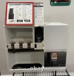 Distributeur de soda Coca Cola Breakmate blanc rare et unique des années 1980
