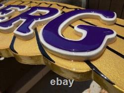 ÉNORME ! Un panneau unique Duesenberg Straight 8 ! 6 PIEDS DE LARGE ! Aspect 3D