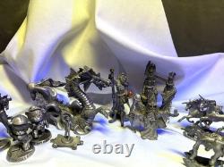 ENORME lot vintage de 14 figurines en étain mélangé RARE et unique à saisir