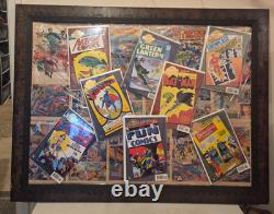 Éditions Millennium de One of a Kind Comics JLA DC avec présentoir et œuvre encadrée