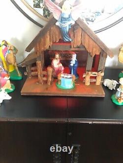 Ensemble de crèche unique et artisanal