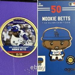 Ensemble de deux objets de collection rares de Mookie Betts. Argent et or 24 carats, pièces uniques.