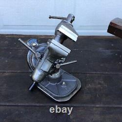 Extrêmement unique étau d'établi vintage Wilton Baby Bullet. Un exemplaire unique.
