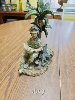 FIGURINE DE SOLDAT RARE, VINTAGE, UNIQUE FAITE À LA MAIN PAR UN ARTISTE INCONNU 8,5x6