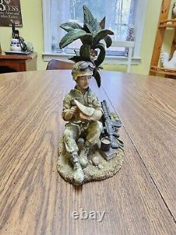 FIGURINE DE SOLDAT RARE, VINTAGE, UNIQUE FAITE À LA MAIN PAR UN ARTISTE INCONNU 8,5x6