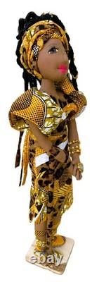 Fatima ? Image positive, confiante #poupée en tissu africaine faite main unique en son genre