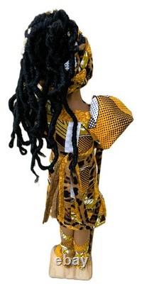 Fatima ? Image positive, confiante #poupée en tissu africaine faite main unique en son genre