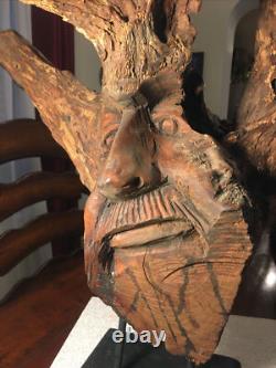 Figurine Vintage Grande Tronc d'Arbre Sculpté en Bois Vieil Homme Art Populaire Unique