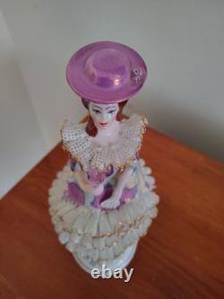 Figurine de dame de Bohême, République tchèque, faite à la main, pièce unique, finition métallique