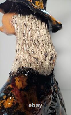 Figurine de sorcière en poterie artisanale vintage, pièce unique