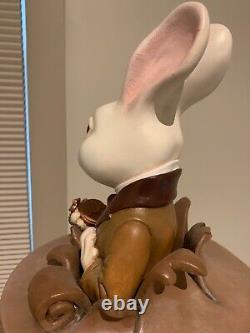 GRANDE Sculpture de Horloge 'Lapin' Alice au Pays des Merveilles sur mesure et unique en son genre Steampunk