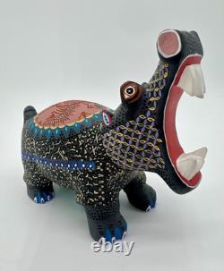 HIPPO - Un alebrije en bois sculpté à la main, unique en son genre, de Oaxaca, Mexique