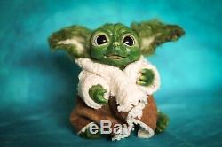 Handcrafted Bébé Yoda Star Wars Collectables D'une Rare Si A Kind