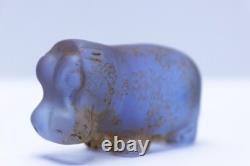 Hippopotame unique comme l'œuvre du musée, fabriqué en Égypte