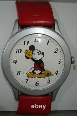 Huge Mickey Mouse Watch D'un Panneau D'affichage De Dayton, Fonctionne, L'un D'un Genre, Disney