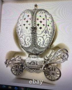 Impérial unique en son genre 1989 fait main style œuf musical Fabergé, excellent