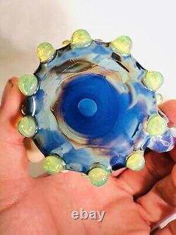 Incroyable cendrier en verre soufflé à la main Galaxy ! Unique en son genre. Opales. Par Ryan Messner