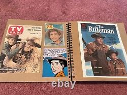 Johnny Crawford, un scrapbook unique de 102 pages.