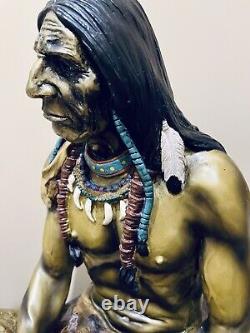 L'une D'une Sorte, Peinte À La Main Grande Statue D'un Indien Amérindien