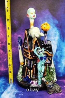 La maison qui se décore elle-même de chair Figurine en céramique artisanale originale