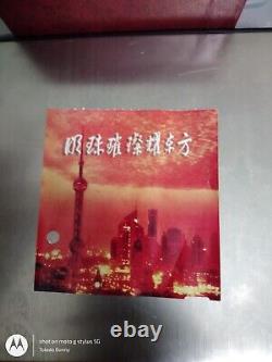 La tour de télévision de la perle orientale de Shanghai, un objet unique en son genre